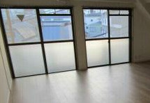 メゾン南大塚(南大塚2丁目)のバルコニー