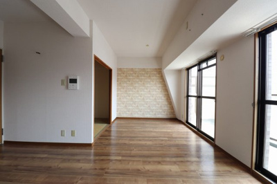 【居間・リビング】 | アビタ山本放出東