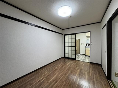 【居間・リビング】 | 白幡ハイツ