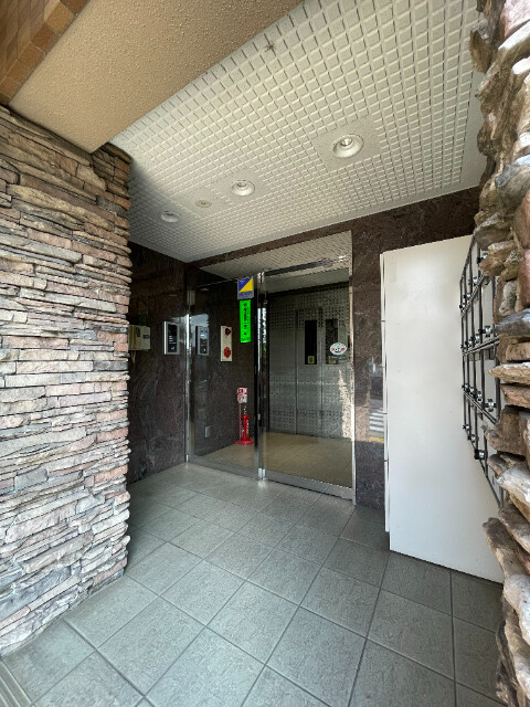 アーバンヒルズのエントランス