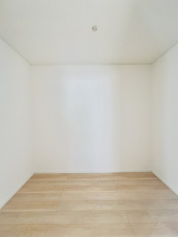 高崎市箕郷町白川の収納|3帖WICでたっぷり収納可能♪