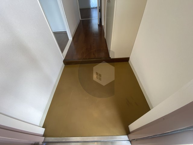 カレントスクエアの玄関