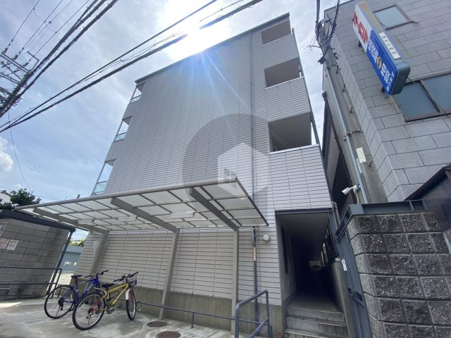 カレントスクエアの外観