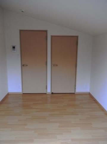 【寝室】