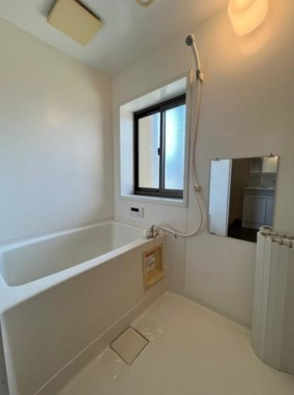 栃木市　1棟マンションの浴室