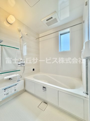 【浴室】 | 湖西市新居町新居 16期 新築一戸建て 2号棟  | 日々の暮らしに欠かせないお風呂です