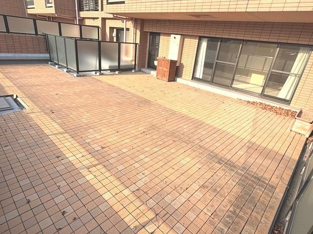 デ・リードヴィンテージ芦屋川山手光風館のバルコニー