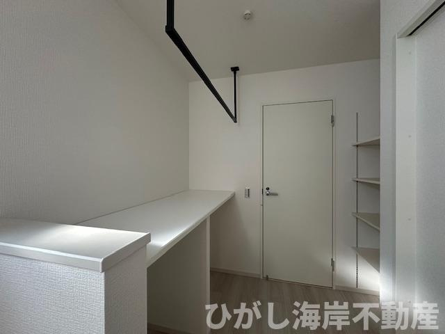 藤沢市片瀬４丁目　新築戸建　全２棟の設備|ユーティリティースペース