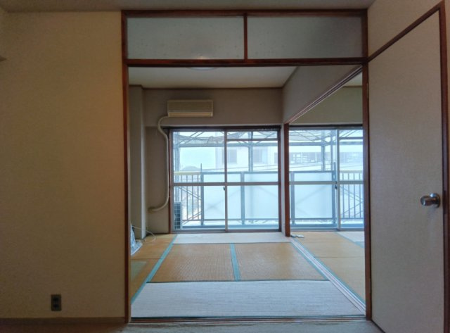 ローレルハイツ宝塚壱号棟の和室|和室があると落ち着いた雰囲気になりますね