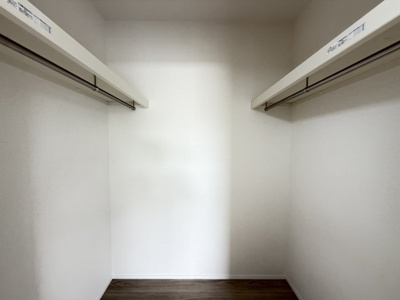 【洋室】 | うるま市栄野比（全4棟）D号棟 | ※同仕様写真です