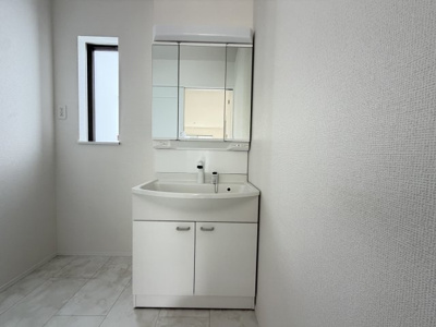 【キッチン】 | うるま市栄野比（全4棟）D号棟 | ※同仕様写真です