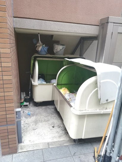 敷地内ゴミ置き場 