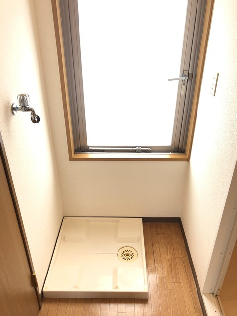 アルヴェール１７の収納|洗濯機置き場