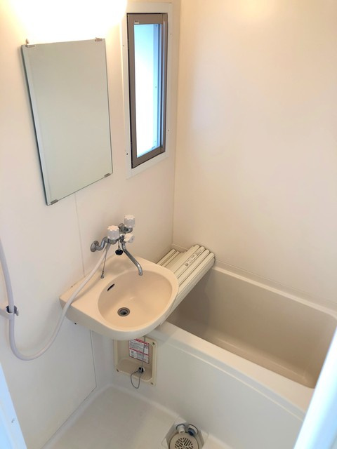 アルヴェール１７の浴室