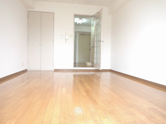 【寝室】アベニュー高辻 