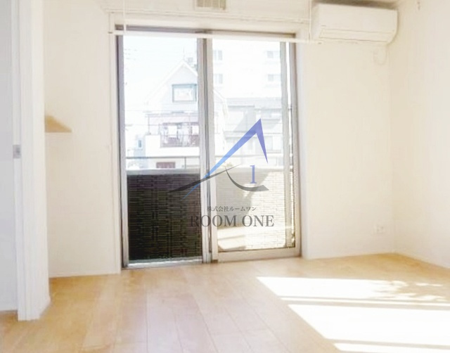 パーシモンの居間・リビング|洋室のお部屋です。