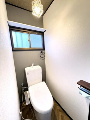 【トイレ】 | 朝霞市宮戸戸建て | 落ち着いた色調のトイレです