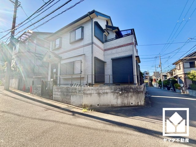京田辺市薪西山の外観