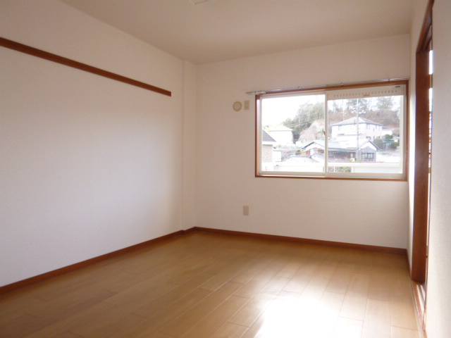 ベルハイツ岡野の寝室