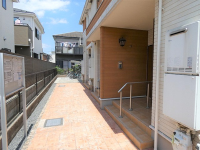 【エントランス】 | アルコバレーノⅡ