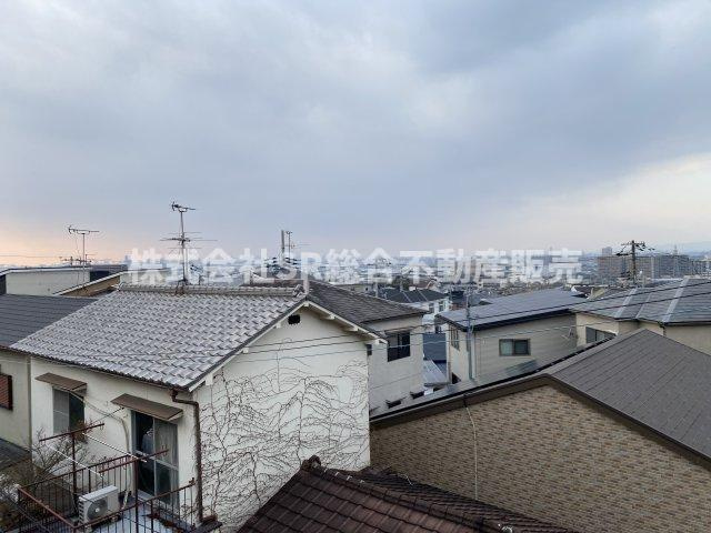 東石切町4丁目中古戸建の展望|大阪平野を一望でき、生駒山も見えます♪