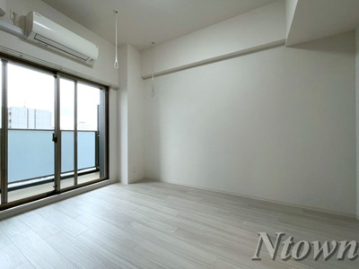 【居間・リビング】 | ディアレイシャス名古屋太閤通 | ゆったり過ごせる居間です