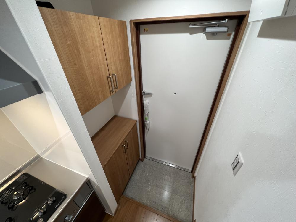 レガーロ雲井の玄関