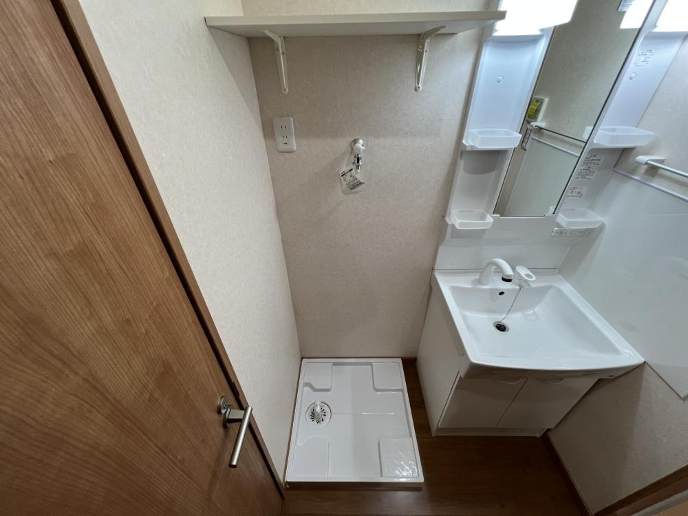 レガーロ雲井の洗面所