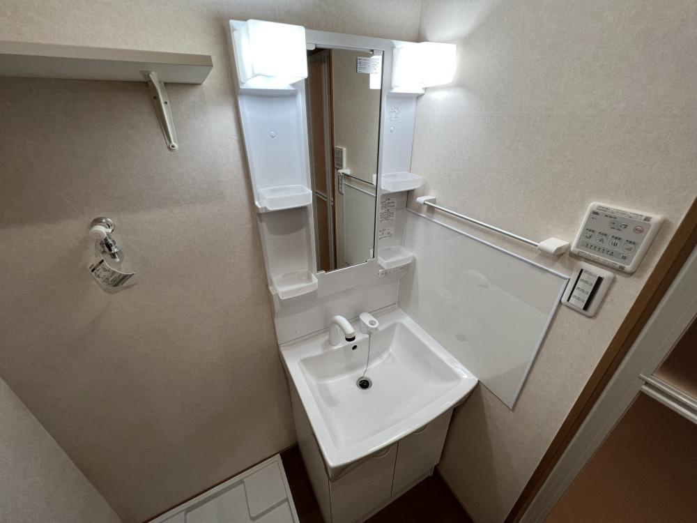 レガーロ雲井の洗面所