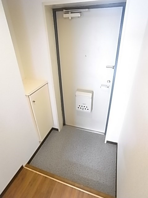 トーア北野ハイツの玄関