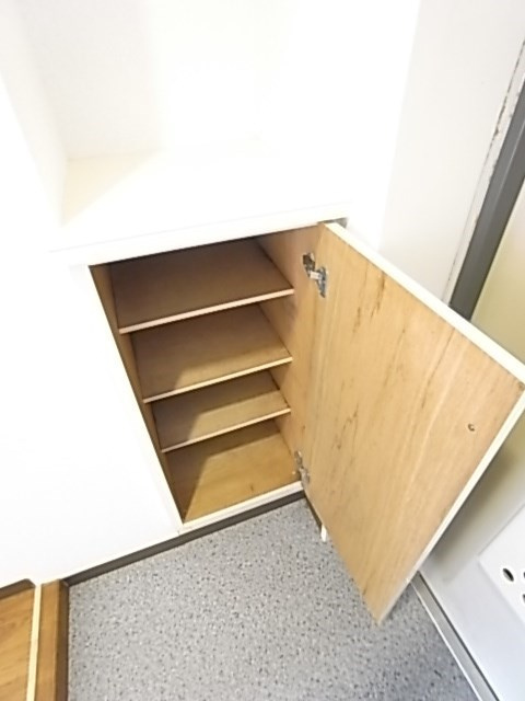 トーア北野ハイツの玄関