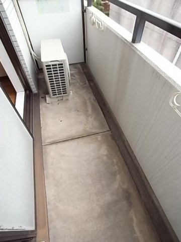 トーア北野ハイツのバルコニー