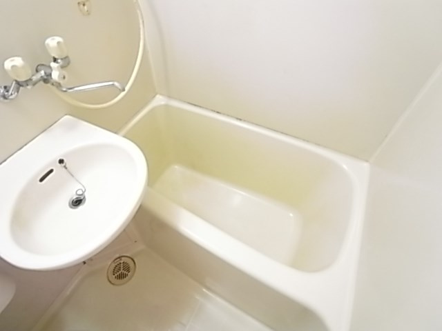 トーア北野ハイツの浴室