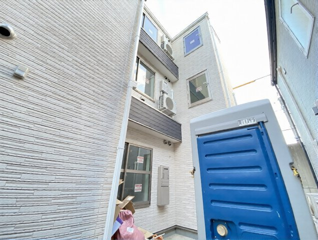 フェッロヴィア桜台のエントランス