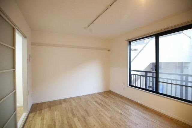 シンフォニーＡの居間・リビング