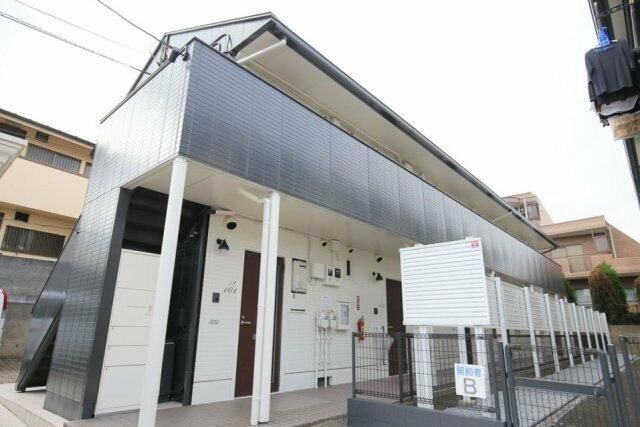 シンフォニーＡのエントランス