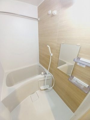 the14 HIGASHI-JUJOの浴室