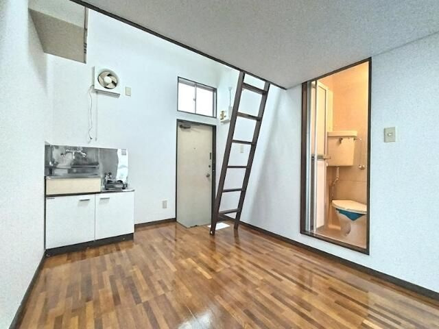 シティハイムの居間・リビング