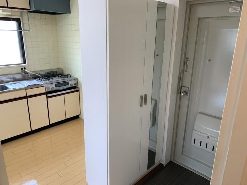 J・Oビルの玄関|【駅近く】広々玄関♪シューズボックス、収納が豊富です。