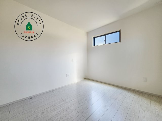 福岡市東区香椎3丁目第5-1棟（1号棟）の内観：施工例|柔らかい畳が心地よい和室