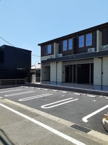 アリアンサ上池の駐車場|駐車場完備です