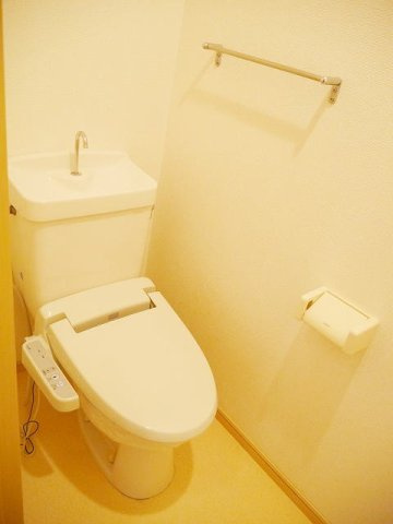 フォレスト山代Ｂのトイレ|トイレです