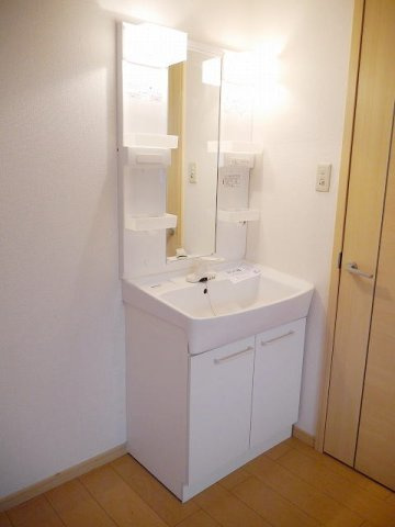 フォレスト山代Ｂの洗面所|洗面所です