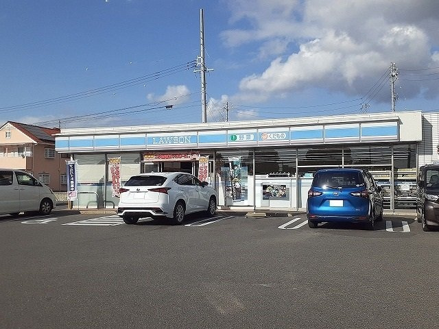 フォレスト山代Ｂの周辺|ローソン半田北二ツ坂町店まで531m