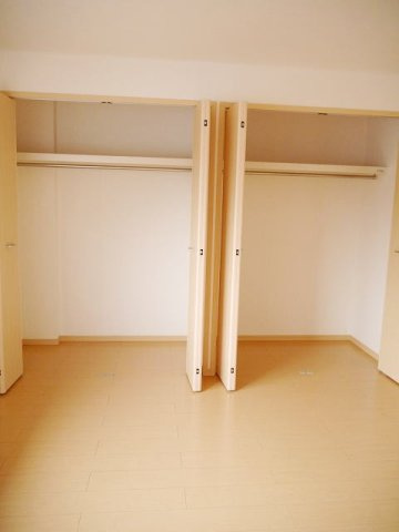 フォレスト山代Ｂの収納|たっぷりとした収納スペースです