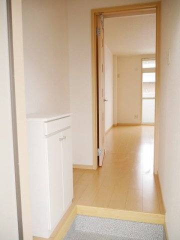 フォレスト山代Ｂの玄関|シンプルで使いやすい玄関です