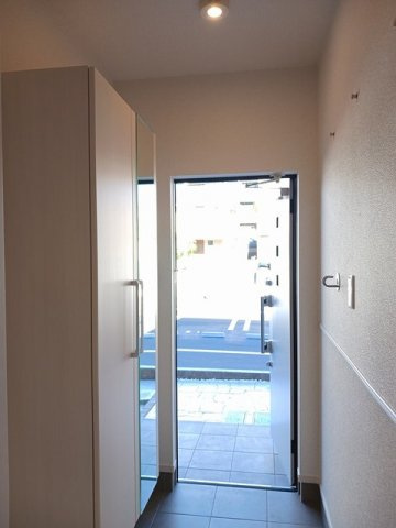 アリエッタ　半田　Ｂの玄関|きれいな玄関です