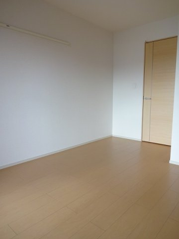 フィオーレ　徳重の内装|明るい室内です
