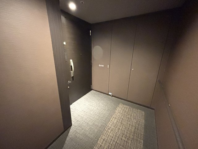 【玄関】