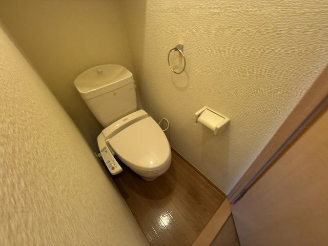 レジデンスローズのトイレ